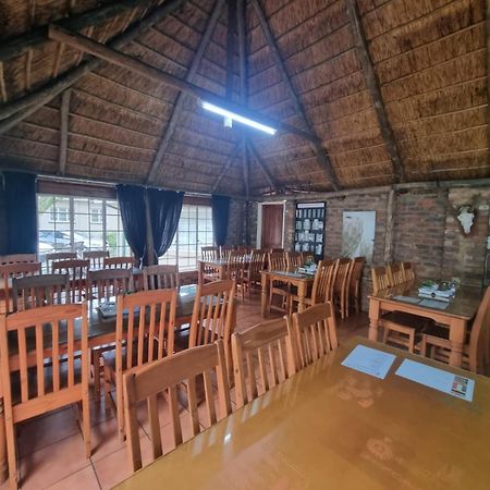 Emerald Guesthouse Kempton Park Buitenkant foto