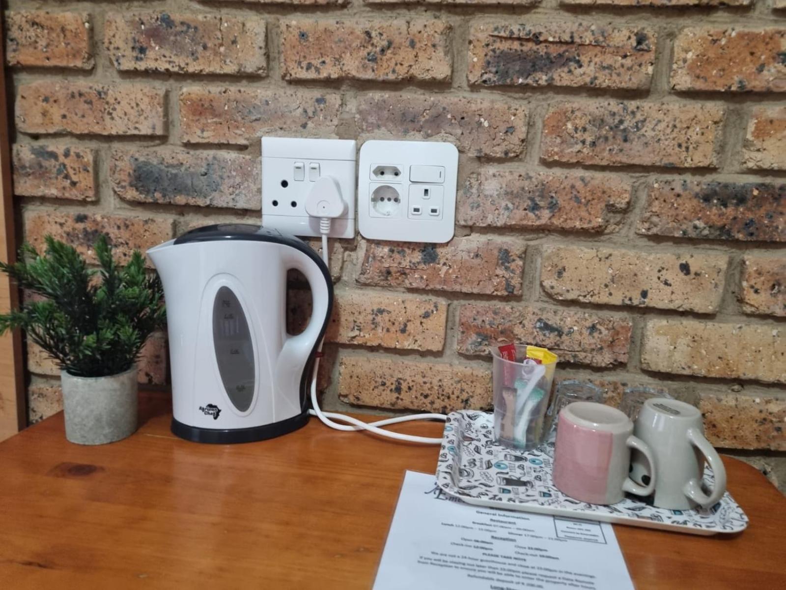 Emerald Guesthouse Kempton Park Buitenkant foto