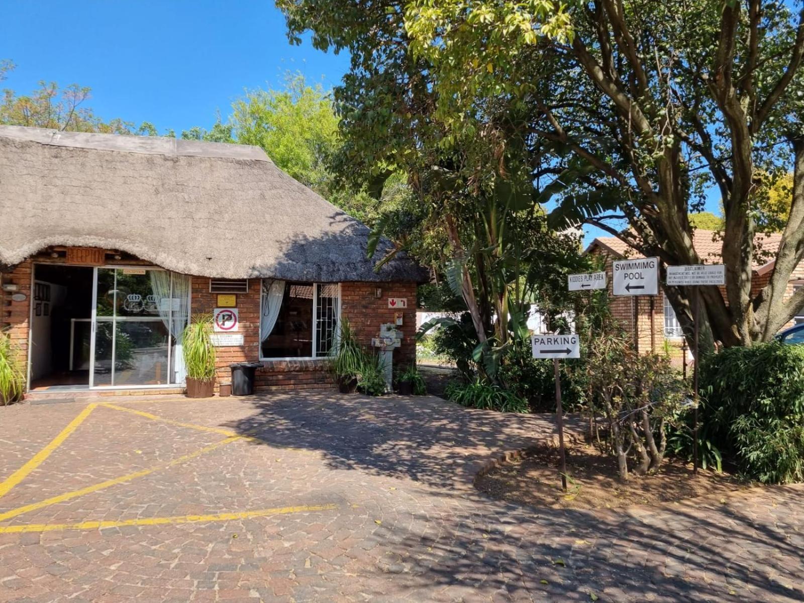 Emerald Guesthouse Kempton Park Buitenkant foto