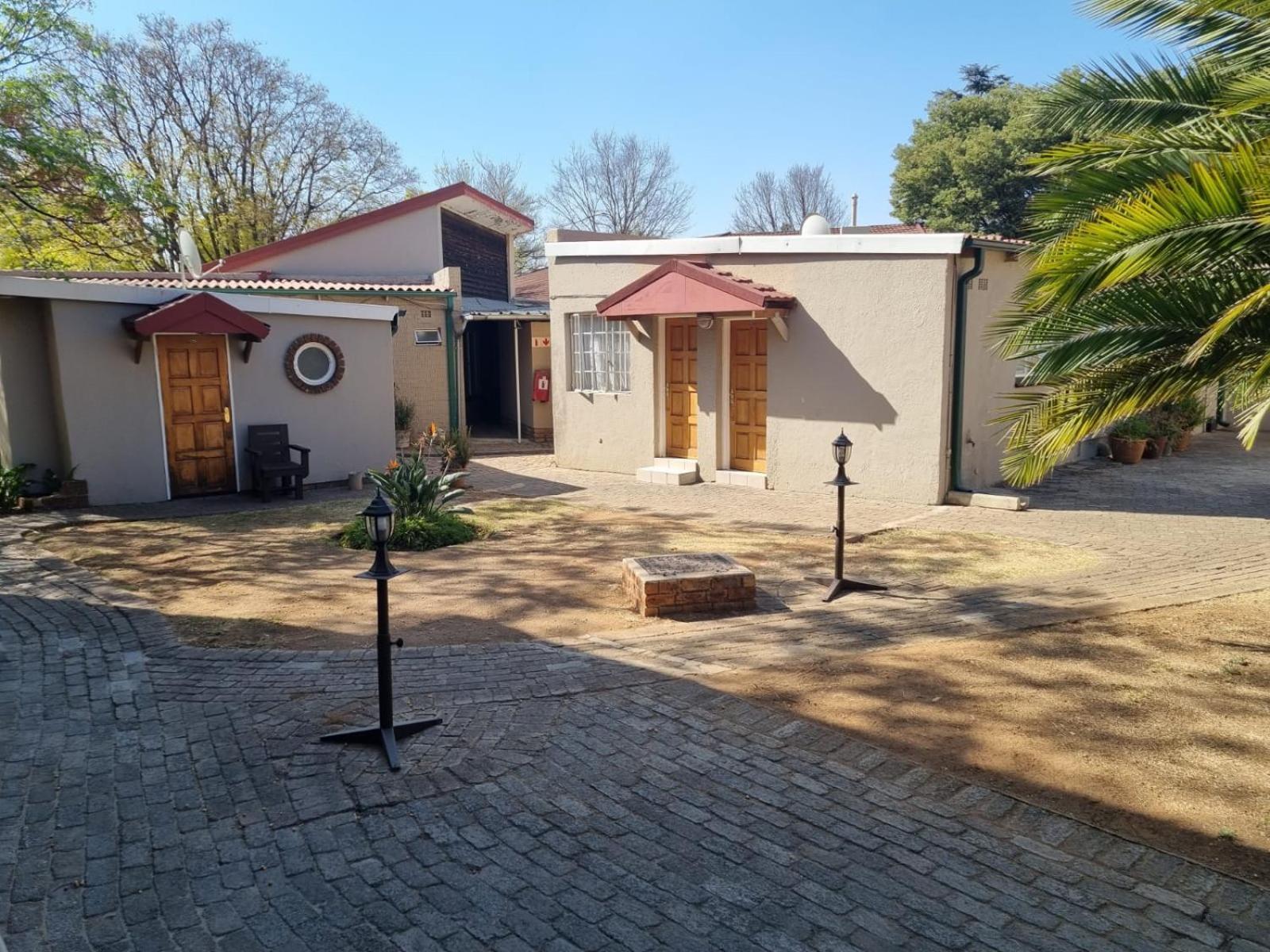 Emerald Guesthouse Kempton Park Buitenkant foto