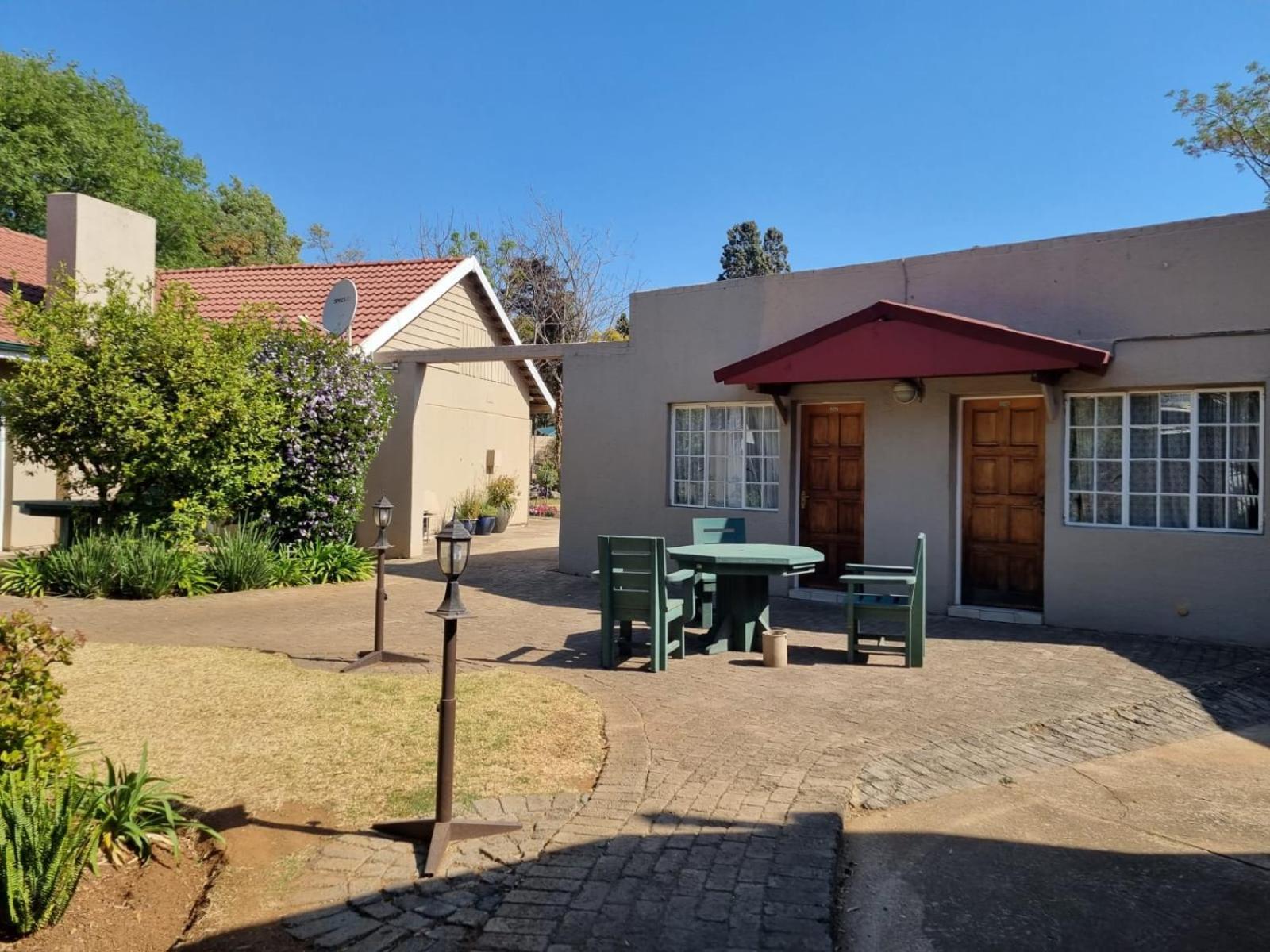 Emerald Guesthouse Kempton Park Buitenkant foto