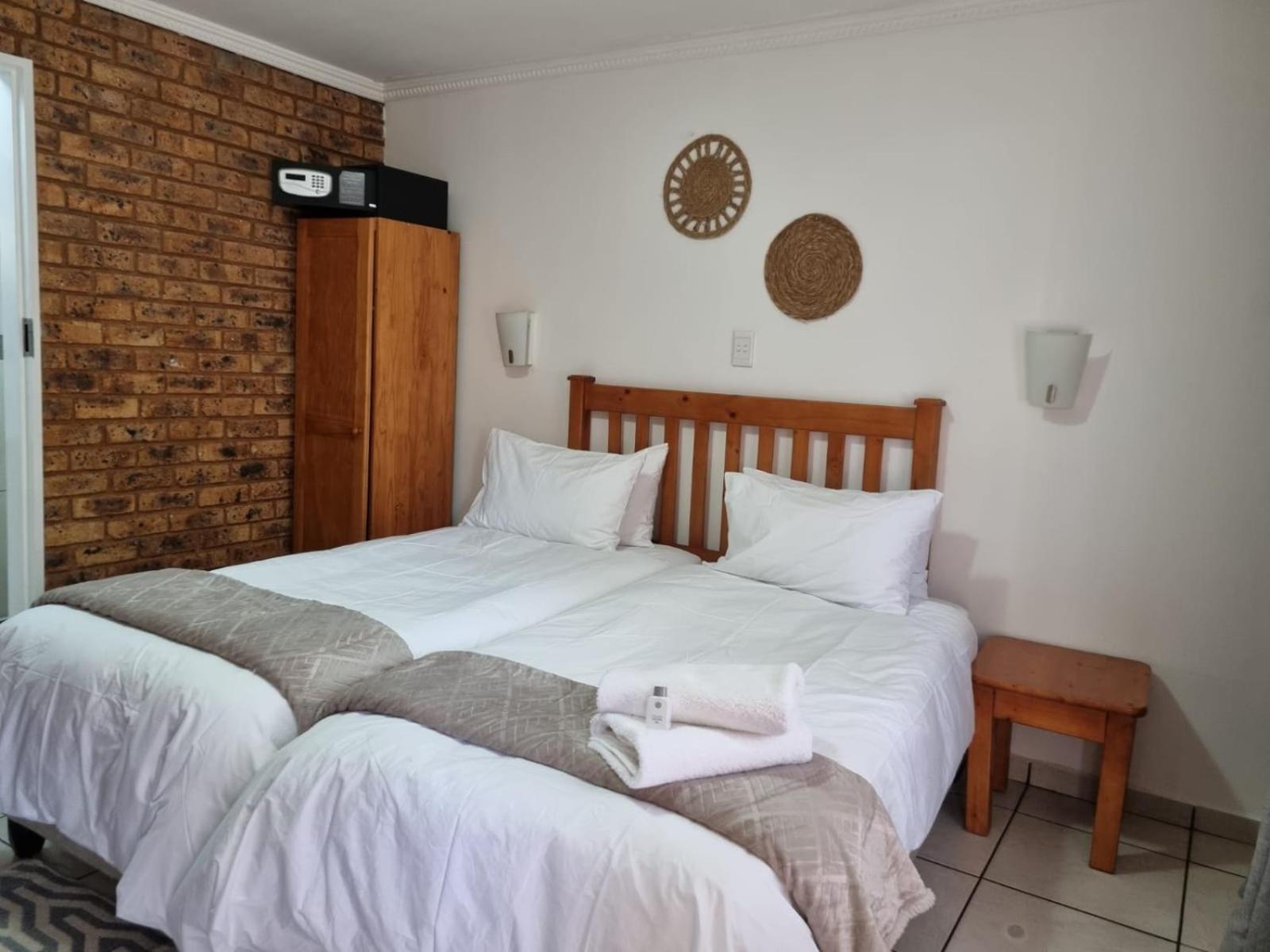 Emerald Guesthouse Kempton Park Buitenkant foto