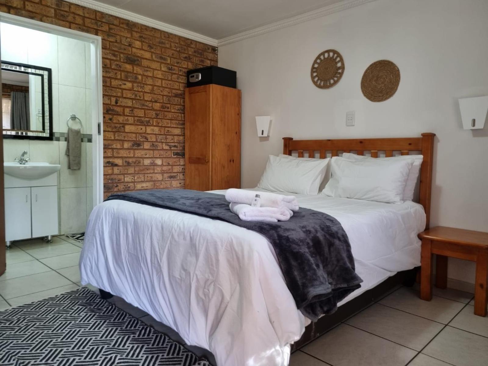 Emerald Guesthouse Kempton Park Buitenkant foto