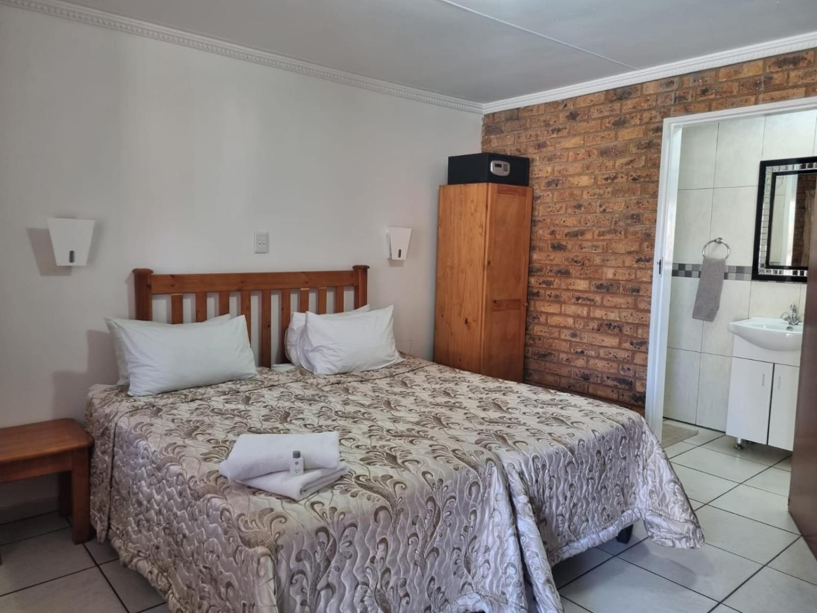 Emerald Guesthouse Kempton Park Buitenkant foto